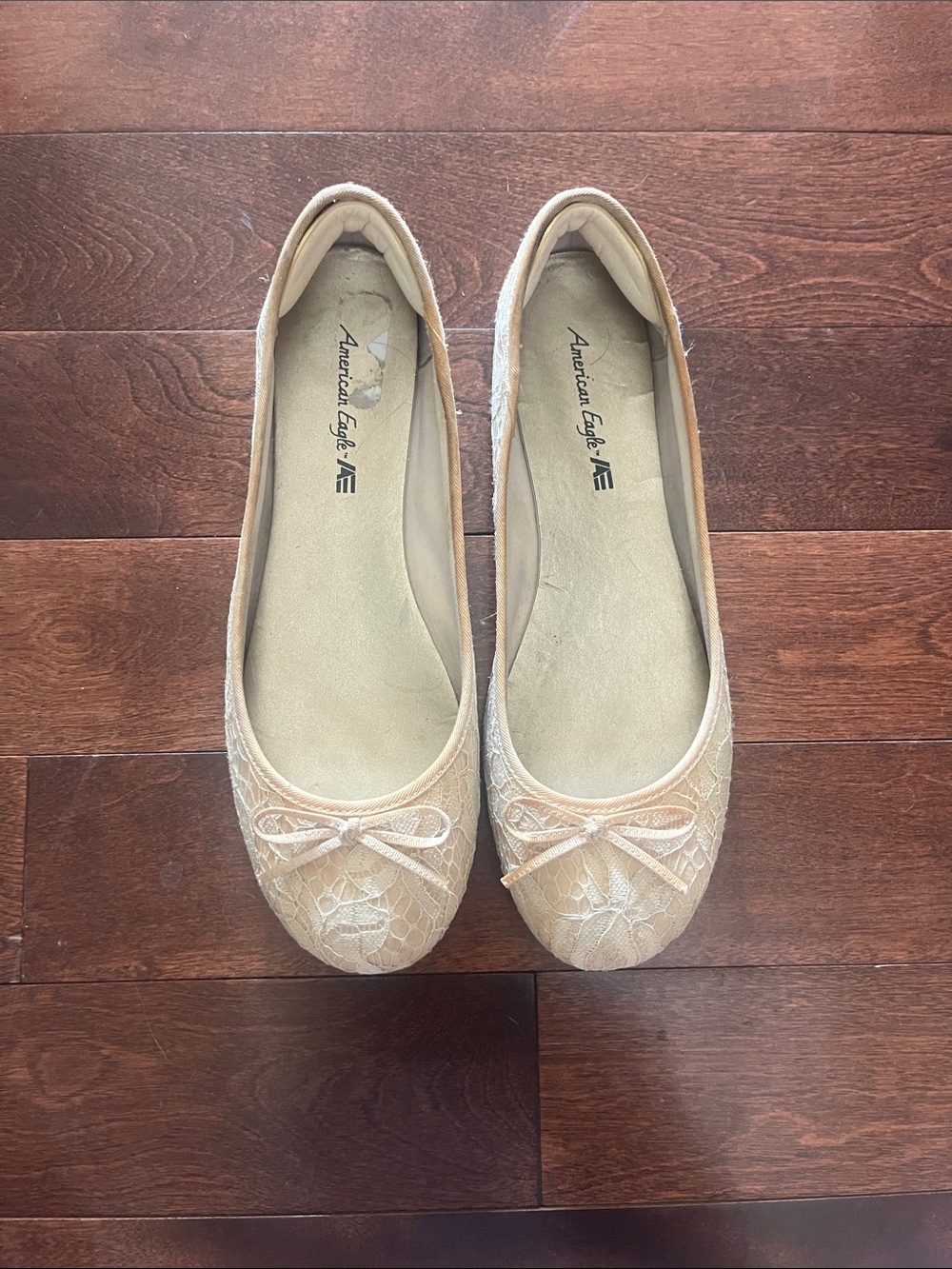 American Eagle Outfitters Cream Lace Bow Flats